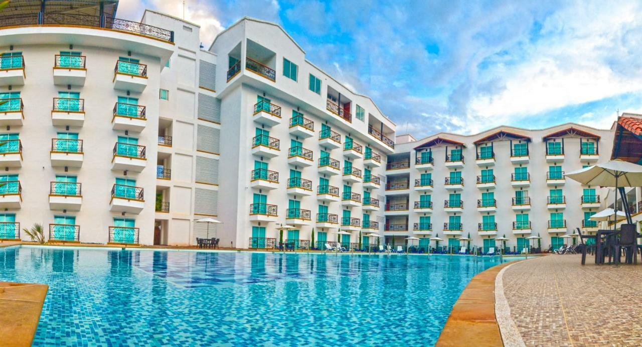 Hotel Majam'S Resort سان جيل المظهر الخارجي الصورة